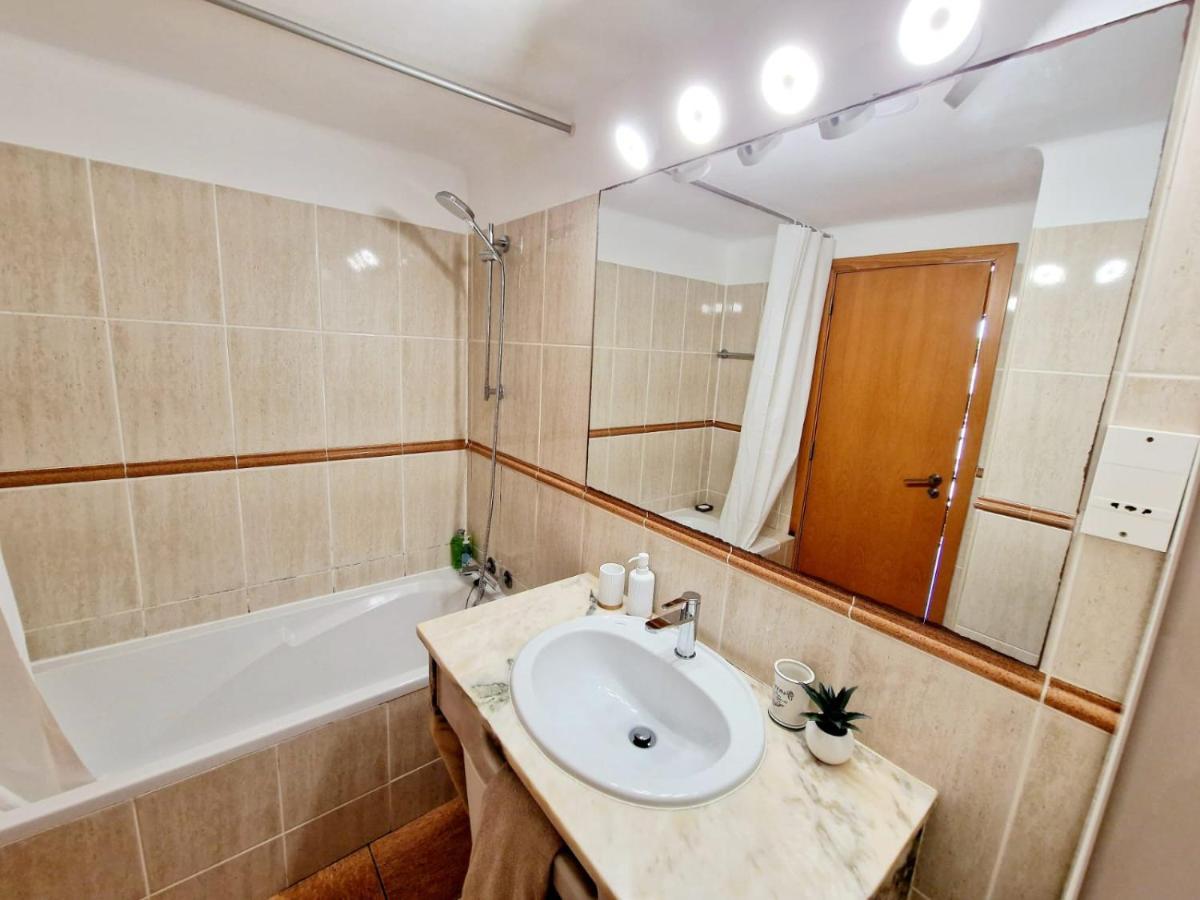 קווארטיירה Zarco - Cosy Apartment In Vilamoura With A Balcony With View To The 2 Swimming Pools - Near The Beach & The Marina מראה חיצוני תמונה