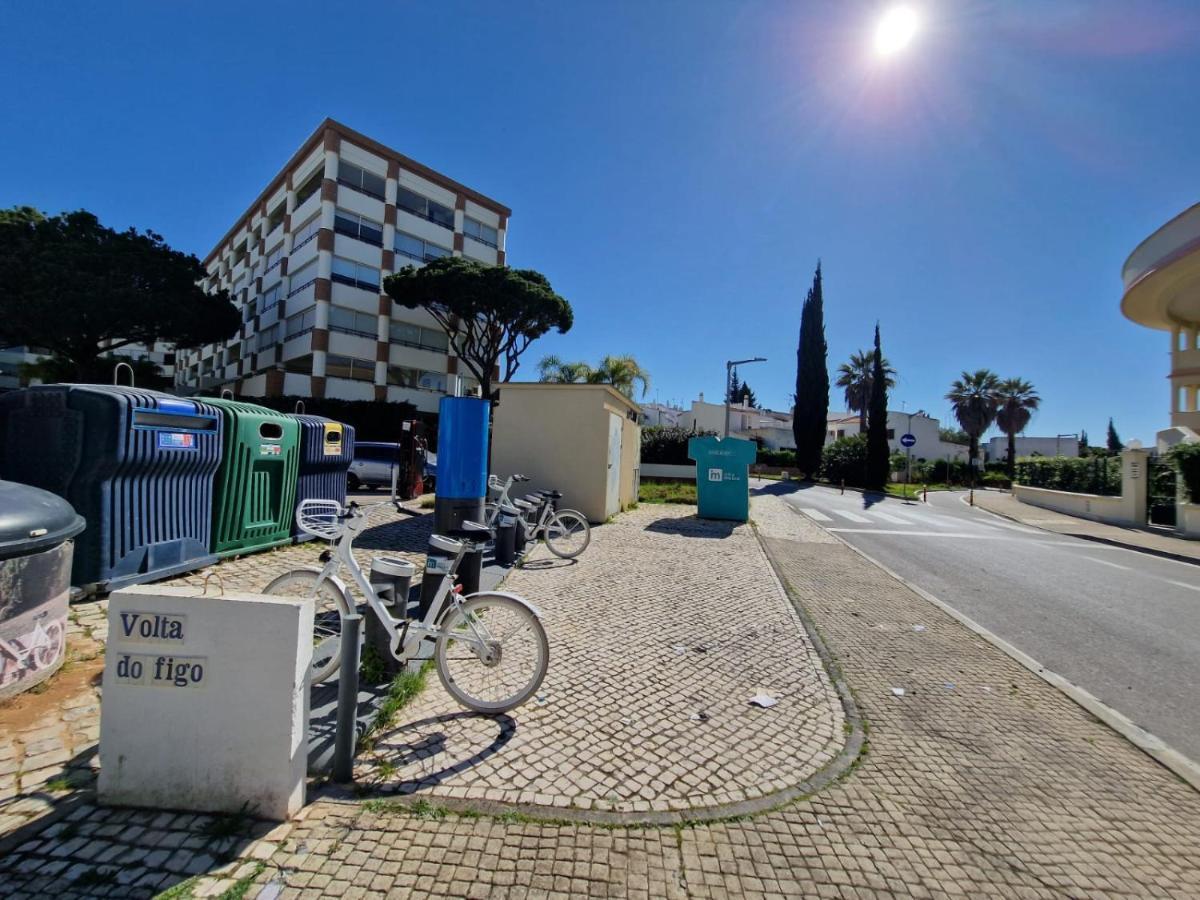 קווארטיירה Zarco - Cosy Apartment In Vilamoura With A Balcony With View To The 2 Swimming Pools - Near The Beach & The Marina מראה חיצוני תמונה