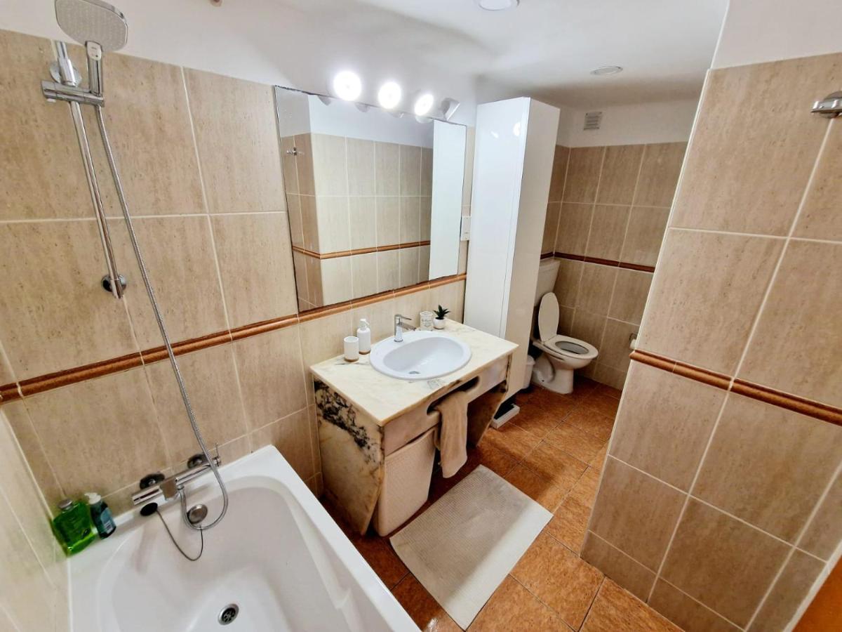קווארטיירה Zarco - Cosy Apartment In Vilamoura With A Balcony With View To The 2 Swimming Pools - Near The Beach & The Marina מראה חיצוני תמונה